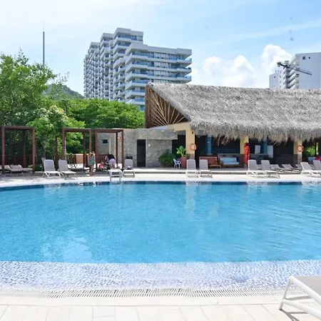 Apartamento en piso 20 con vista espectacular al mar, Sierra Nevada y Jardín privado en Santa Marta Santa Marta  Exterior foto